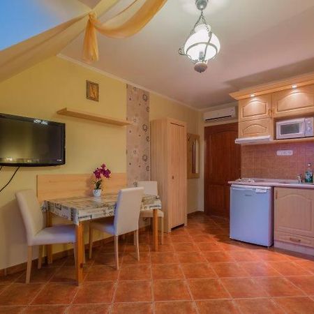 Rozmann Family Panzio & Apartmanhaz Sárvár 외부 사진