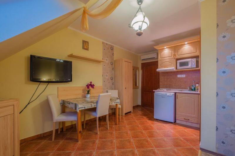 Rozmann Family Panzio & Apartmanhaz Sárvár 외부 사진